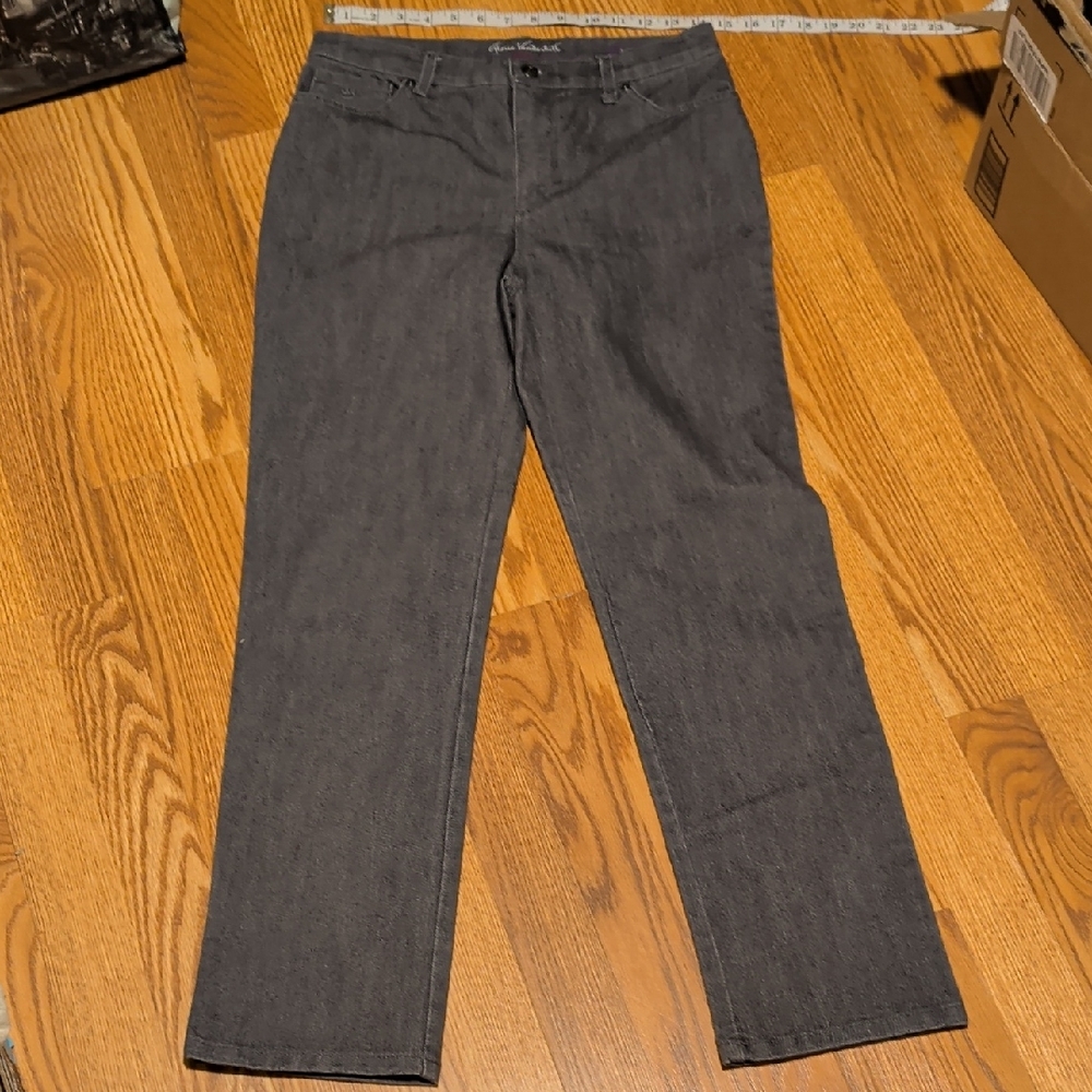Gloria Vanderbilt Gray Straight Leg Jeans